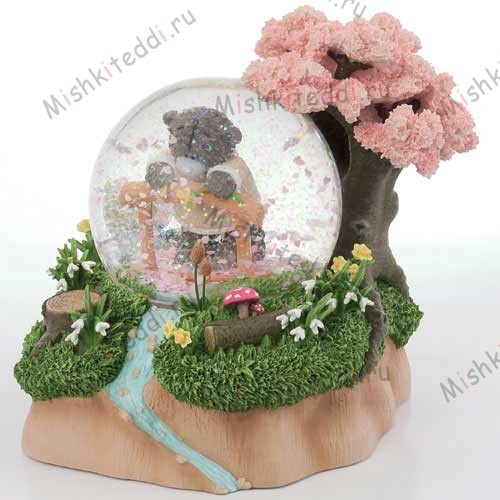 Spring Blossom Me to You Bear Figurine (LIMITED EDITION) Spring Blossom Me to You Bear Figurine (LIMITED EDITION)
